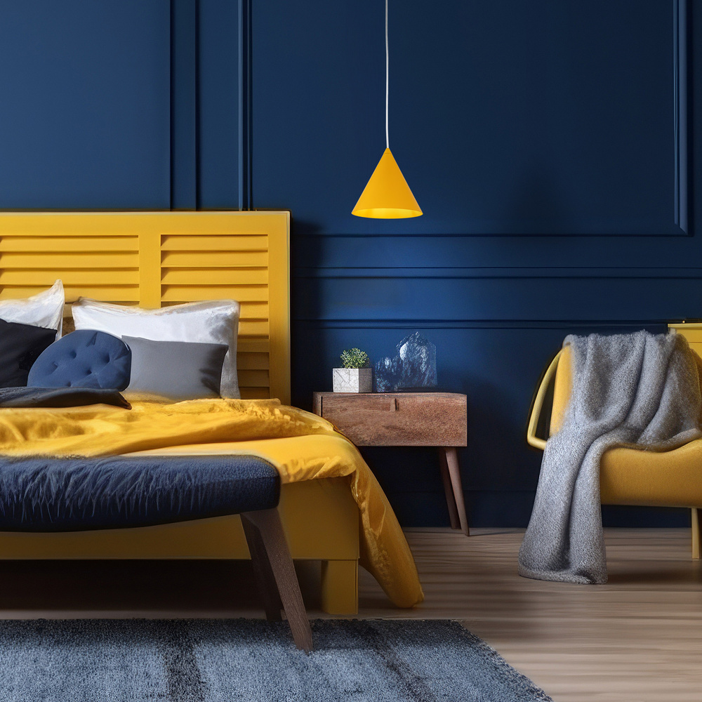 CONO YELLOW LAMPA WISZACA 1 S