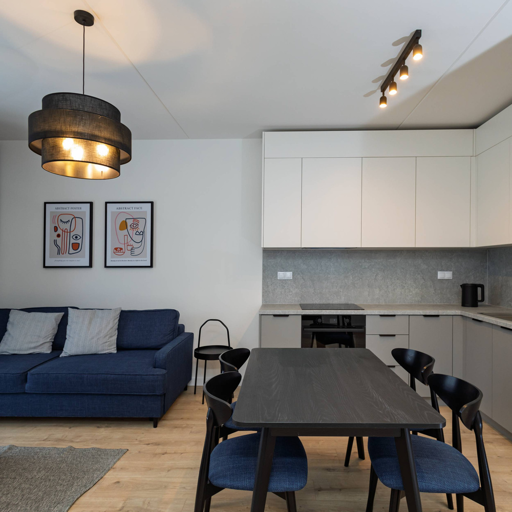 CALISTO BLACK LAMPA WISZACA 3 500