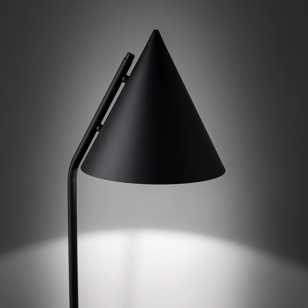 CONO BLACK LAMPA PODŁOGOWA 1